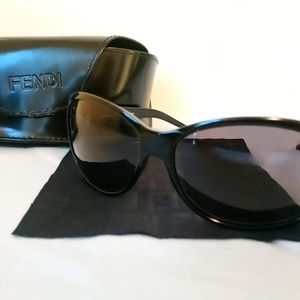 Fendi FS421 Wrap Sunglasses